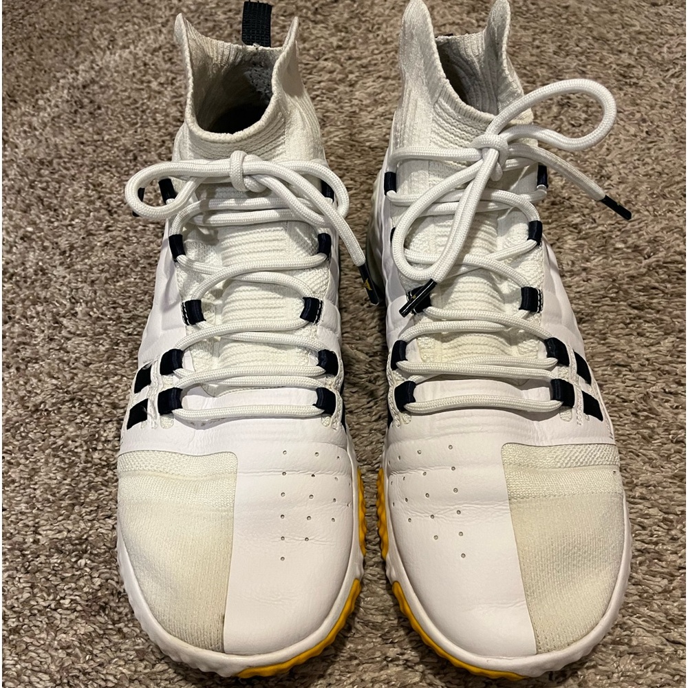 Under Armour White and Black Athletic Shoes
